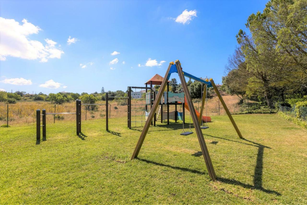 Marina Park Garden In Apartamento